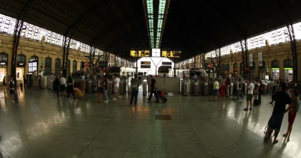 Interior Estacio Del Nord Train Station — Stock Video