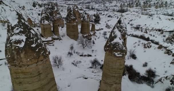 4 k luchtfoto winterseizoen van Cappadocië 55 — Stockvideo