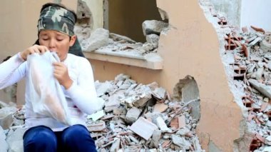 Yetimler, evsizlik çocuk savaş