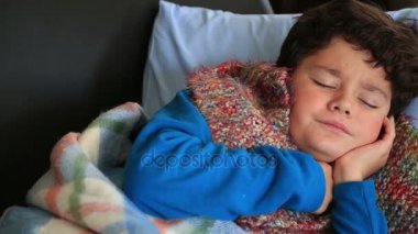 Bir hasta çocuk duygu soğuk portresi