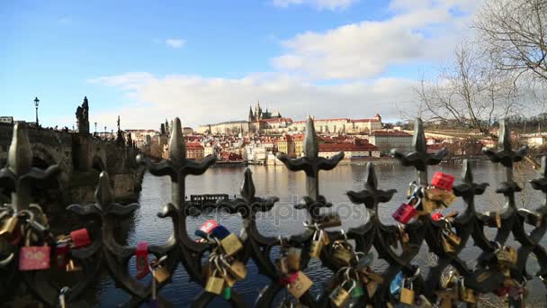 布拉格城堡的爱情背后锁定 2 — 图库视频影像