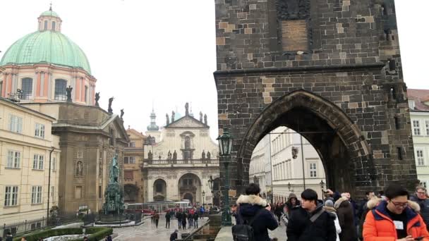 Malerischer Blick auf das historische Zentrum von Prag — Stockvideo