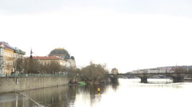 Eski binalarda kış 5 Prag