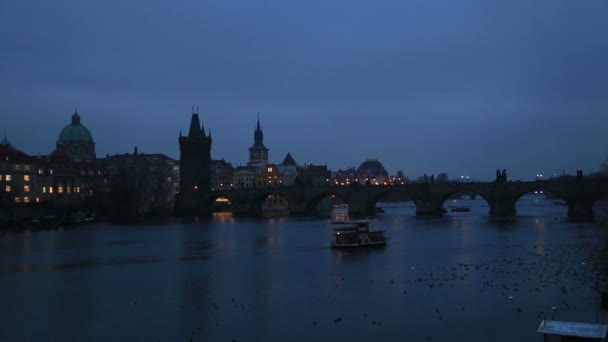 Pražské panoráma v noci 4 — Stock video