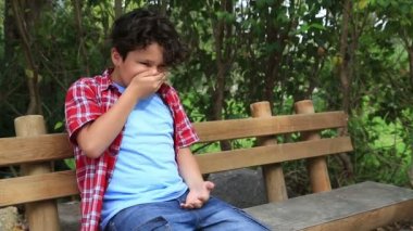 Çocuk hayfever anti ile hapşırma