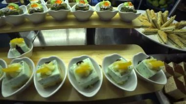 Tatlı 2 lezzetli birçok farklı türde