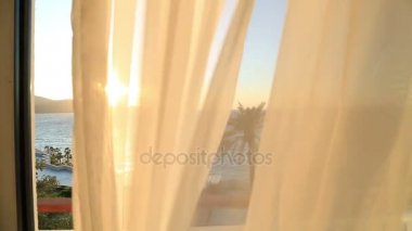 Güzel deniz görünümü ile perde 2