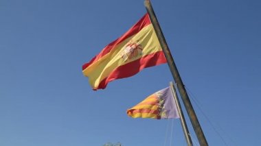Mavi gökyüzü 3 İspanya ve Valencia bayraklar