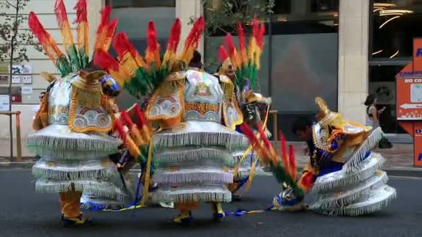 Bolivian carnaval in Valencia 11 — Stock Video