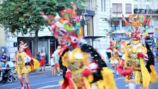 Bolivian carnaval in Valencia 16 — Stock Video