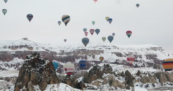 Cappadocia Visa med luftballong på vintern 11 — Stockvideo
