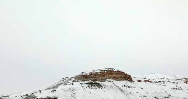 Belle formazioni geologiche in Cappadocia d'inverno 3 — Video Stock