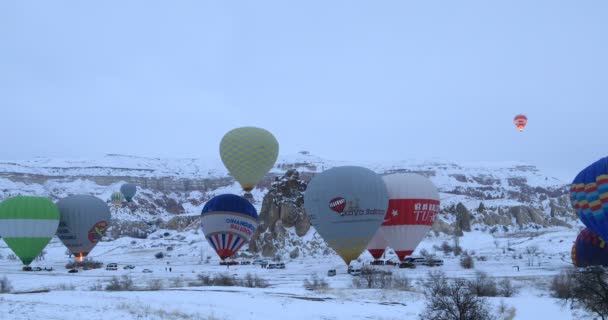 Balão de ar quente na Capadócia Turquia 10 — Vídeo de Stock