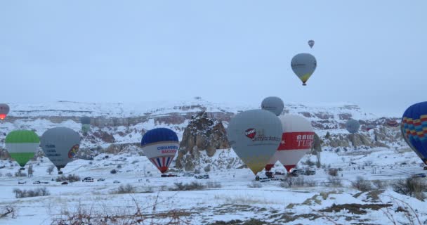 Heißluftballon in Kappadokien Türkei 13 — Stockvideo