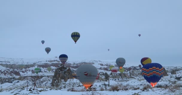 Heißluftballon in Kappadokien Türkei 16 — Stockvideo