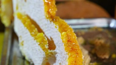 Arıcılık. Geçim arı ürünleri. Balmumu, petek, bal, polen, propolis. Arıcılık ürünleri.