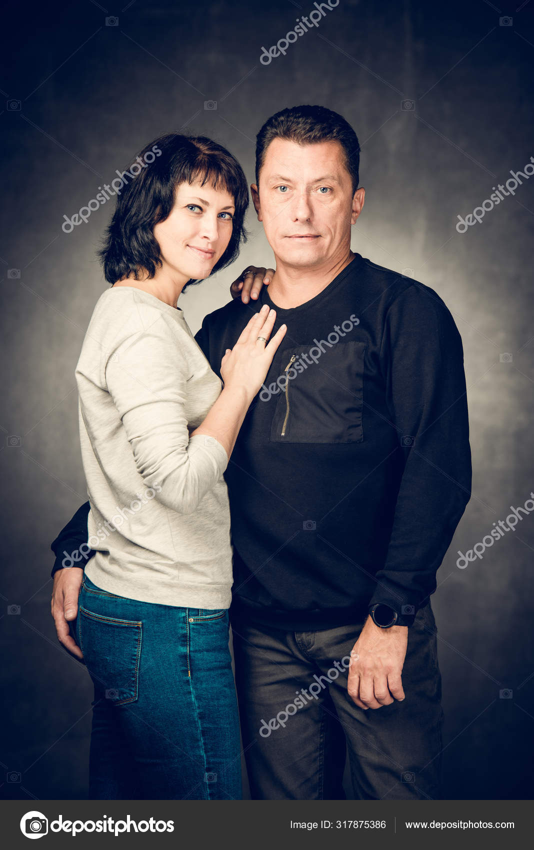 couple jeans shirt