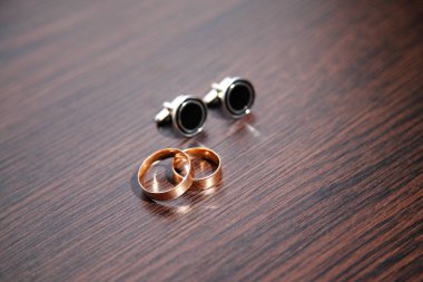 Gold wedding rings. Wedding rings and cufflinks.