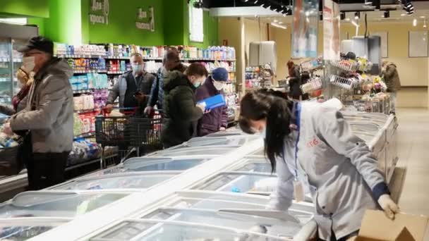 Vinnytsia Ucraina Aprile 2020 Prevenzione Del Coronavirus Supermercato Gli Effetti — Video Stock