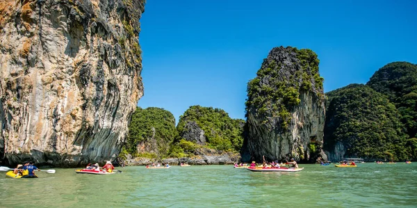 Koh Hong Adası'nda Kano