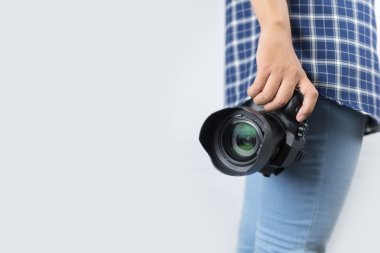 onun kamera tutarak fotoğrafçı