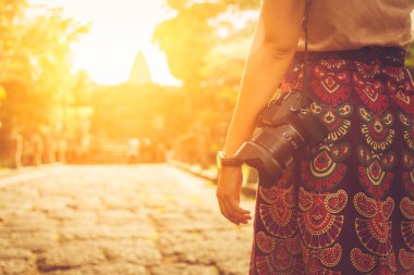 sunset bulvarında onun kamera tutarak fotoğrafçı.