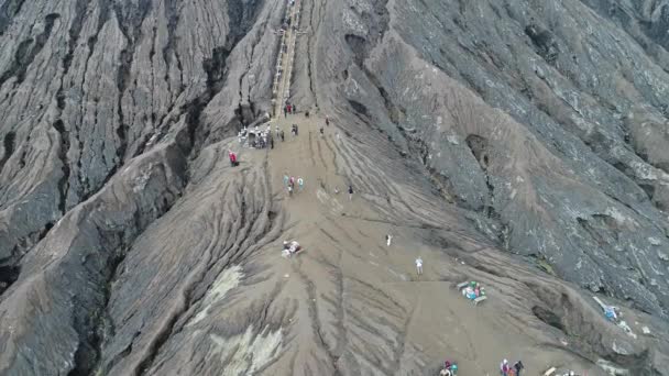 Cratera do vulcão Bromo, Java Oriental, Indonésia, Vista aérea . — Vídeo de Stock