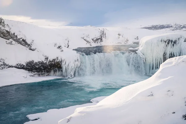 Wodospad Godafoss w Islandii zimą — Zdjęcie stockowe
