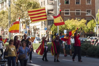 Barselona, İspanya, 8 Ağustos 2017: İspanya ile birlik için gösteri