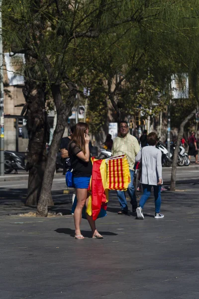 Barselona, İspanya, 8 Ağustos 2017: İspanya ile birlik için gösteri
