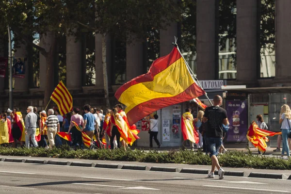 Barselona, İspanya, 8 Ağustos 2017: İspanya ile birlik için gösteri