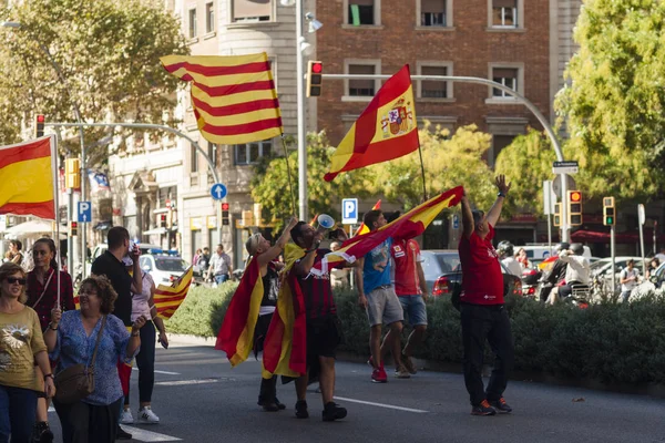 Barselona, İspanya, 8 Ağustos 2017: İspanya ile birlik için gösteri