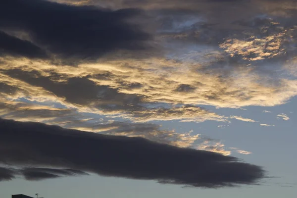 雲のある劇的な空 — ストック写真