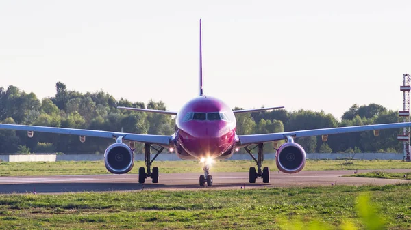 Jet uçağı ön görünümü