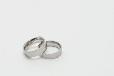 Gümüş Alyanslar izole