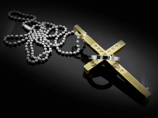 Collier croisé - Acier inoxydable — Photo