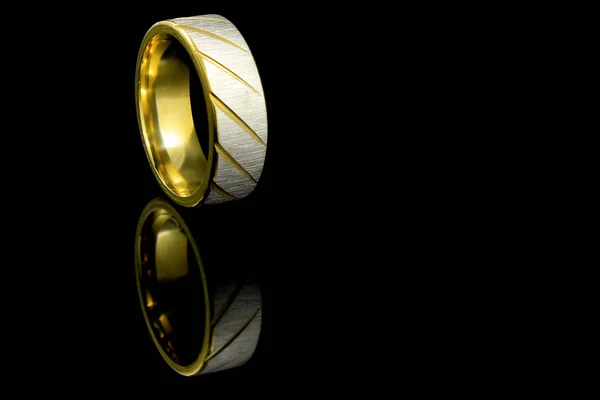 Luxusní prsten pro ženy — Stock fotografie