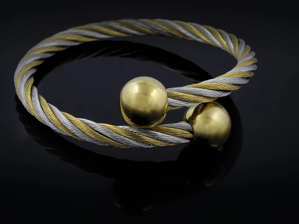 Bracelet de luxe pour femme — Photo