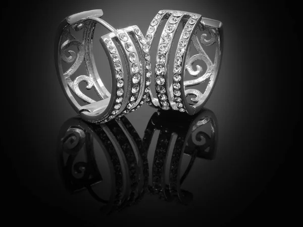 Dam smycken örhängen - rostfritt stål — Stockfoto