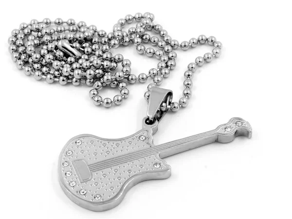 ミュージシャン - ギター - ステンレス鋼のペンダント — ストック写真