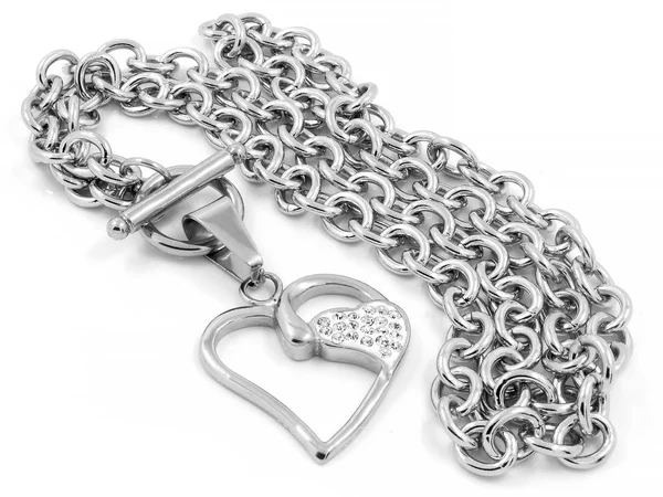 Collier bijoux - Coeur en acier avec zircons — Photo