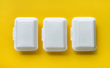 Papet beslenme çantalarında hazırlanmış diyet yemekleri