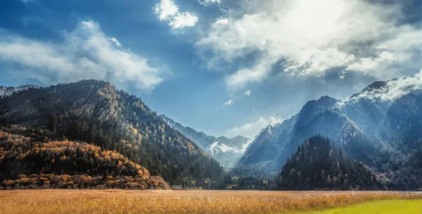 Beautiful Landscape Mountains Autumn — Stock Photo, Image