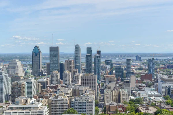 Skyline di Montreal in estate — Foto Stock