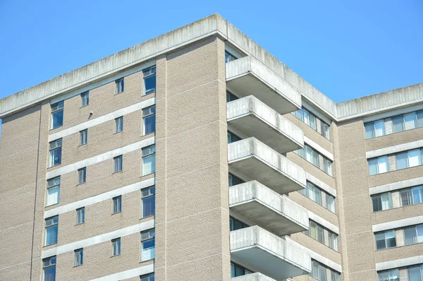 Modernos edificios de apartamentos en el centro de Montreal — Foto de Stock