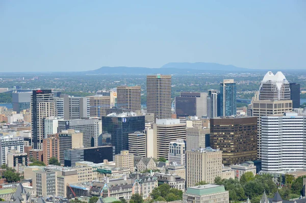 Skyline di Montreal in estate — Foto Stock