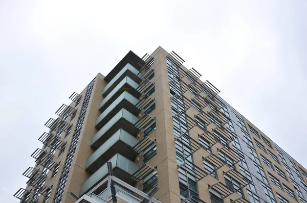 Moderne Eigentumswohnungen Mit Riesigen Fenstern Und Balkonen Montreal Kanada — Stockfoto