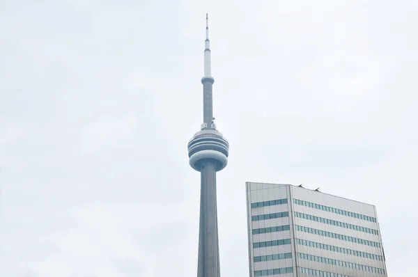 Toronto Canadá Noviembre 2016 Mirando Hacia Arriba Torre Nacional Canadiense — Foto de Stock