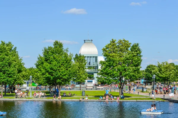 Montreal Kanada Temmuz 2015 Pavillon Bassin Bonsecours Nsanlar Etrafında Görülebilir — Stok fotoğraf