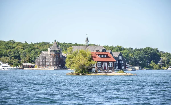 Yaz Aylarında Bin Adaları Bölgesi Kingston Ontario Kanada Küçük Bir — Stok fotoğraf